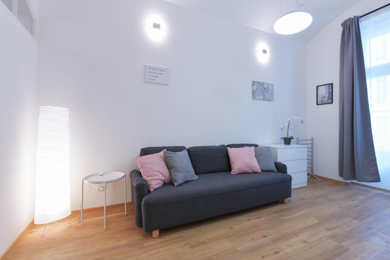 Duplex Apartment Prague Exterior photo