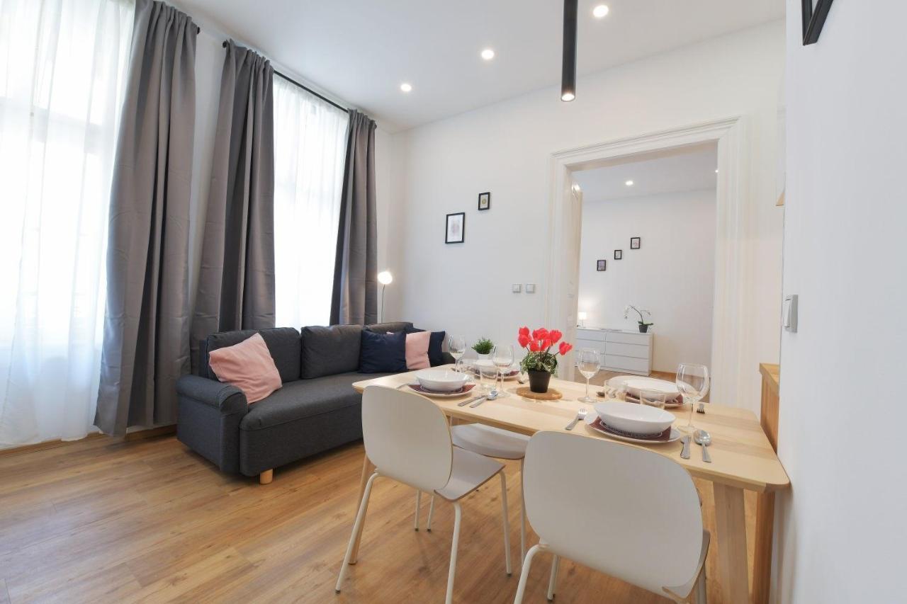 Duplex Apartment Prague Exterior photo
