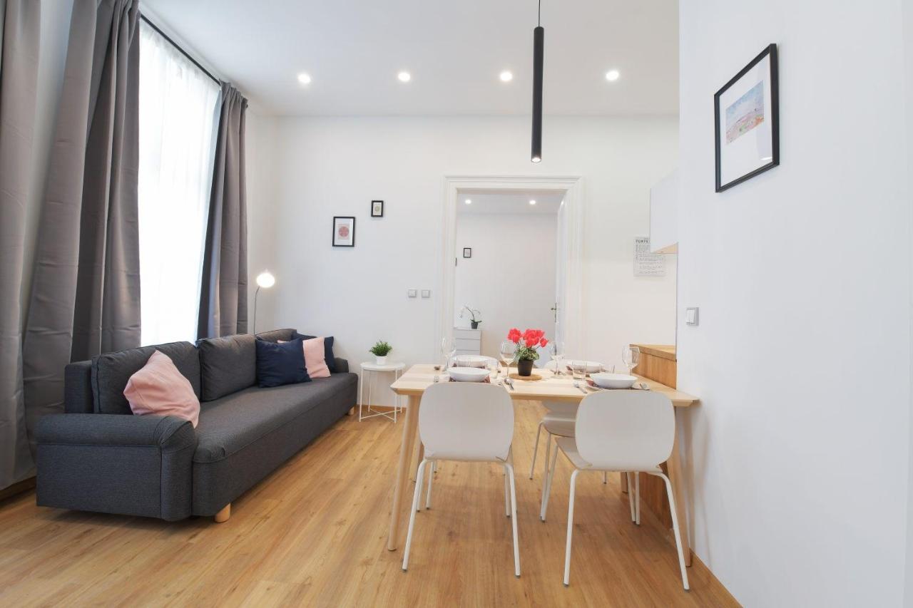 Duplex Apartment Prague Exterior photo